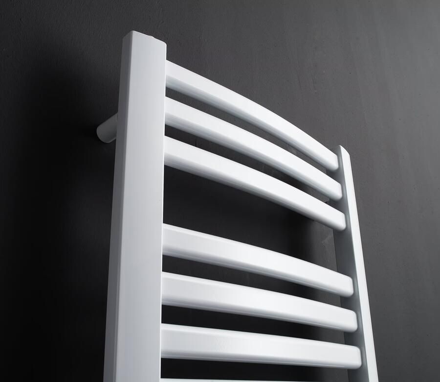 Instamat Badkamerradiator serie Milano Gebogen 122 x 60.5 cm incl. bevestigingsset wit