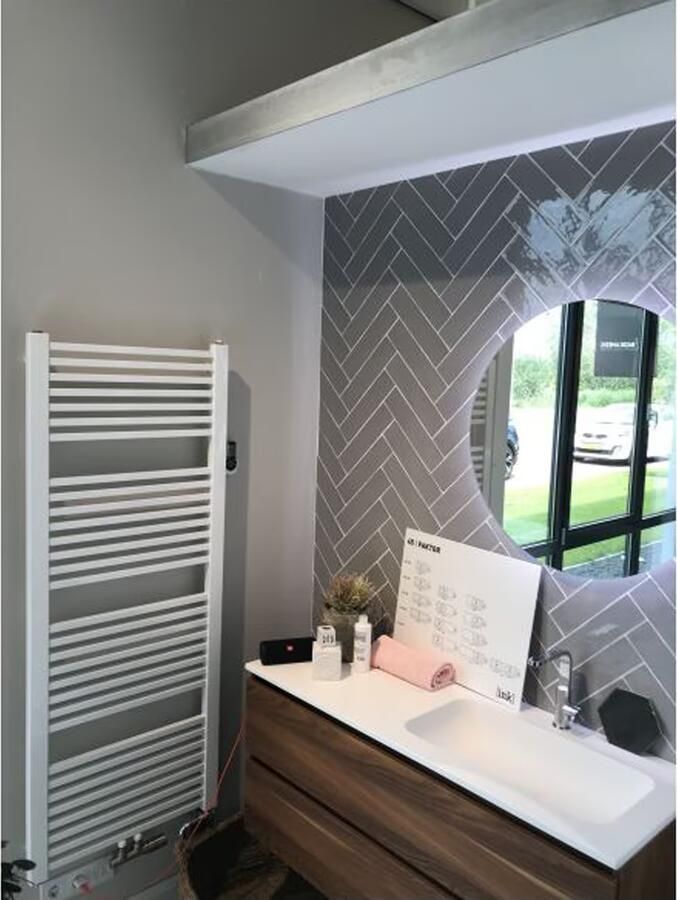 Instamat Badkamerradiator serie Rim 170 x 50 cm incl. bevestigingsset wit - Foto 2