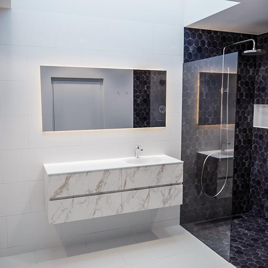 Mondiaz VICA Badkamermeubelset 150cm 4 lades wasbak Moon rechts 1 kraangat solid surface carrara marmer PC75341623