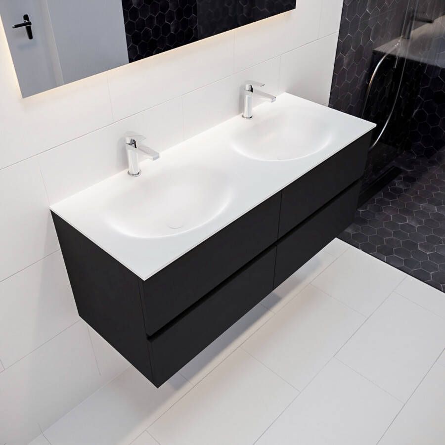 Mondiaz Vica Moon badmeubel zwart mat 120 cm 4 lades solid surface dubbele spoelbak 2 kraangaten