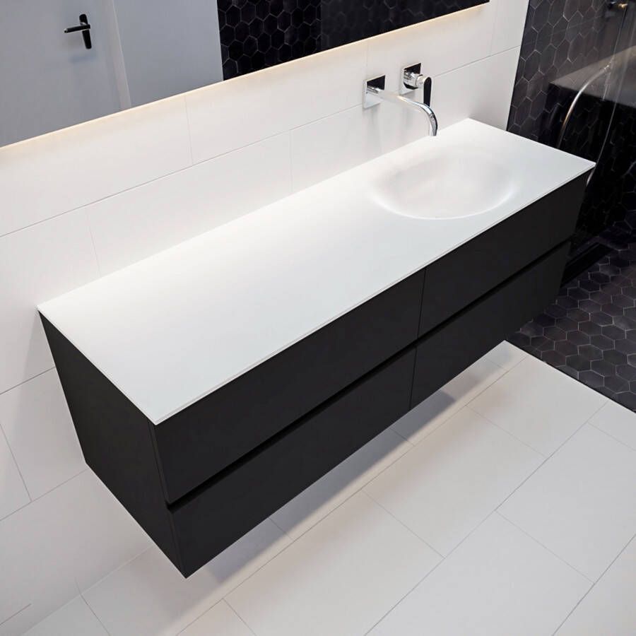 Mondiaz Vica Moon badmeubel zwart mat 150 cm 4 lades solid surface enkele spoelbak rechts zonder kraangat