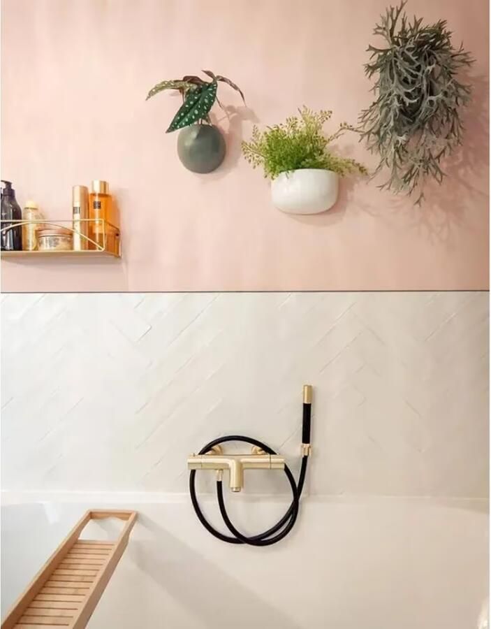 SaniClear Badkraan Brass Pro | Opbouw | Thermostaatkraan | Incl.Handdoucheset | 2-weg | 2-knops | Rond | Geborsteld messing mat goud