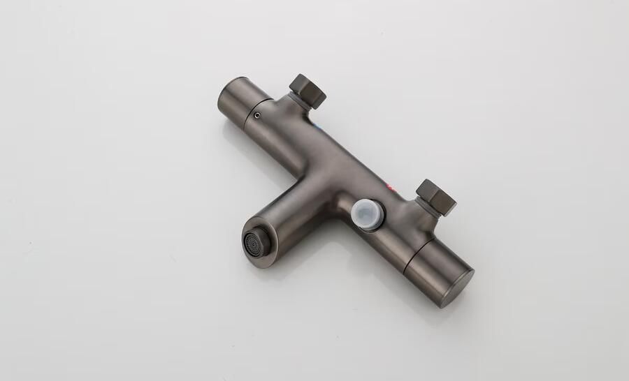 SaniClear Badkraan Iron Pro | Opbouw | Thermostaatkraan | Incl.Handdoucheset | 2-weg | 2-knops | Rond | Verouderd ijzer Gunmetal - Foto 2