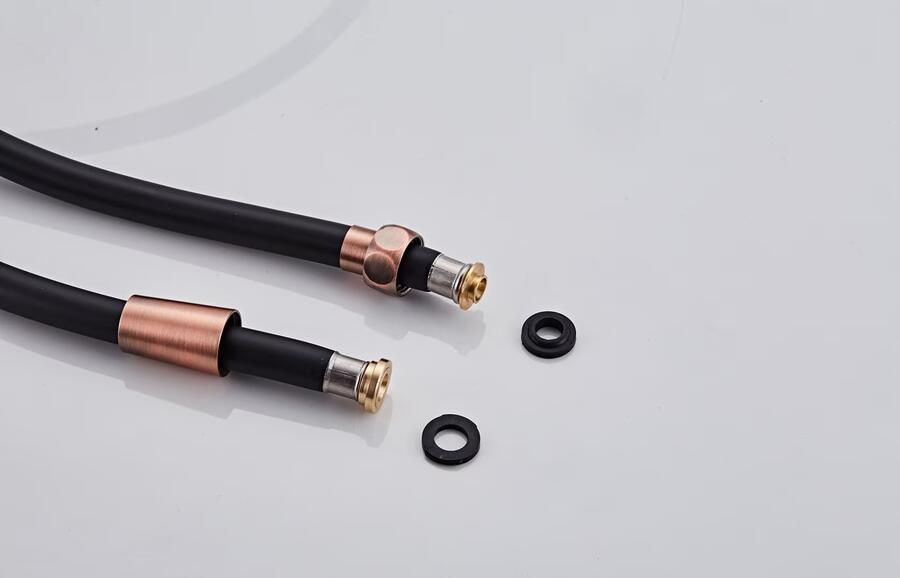 SaniClear Doucheslang Copper Pro | 150 cm | Messing | Glad | Geborsteld koper Zwart