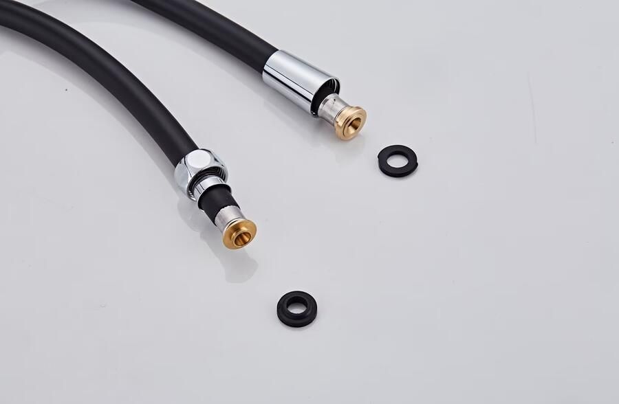 SaniClear Doucheslang Shine Pro | 150 cm | Messing | Glad | Mat zwart