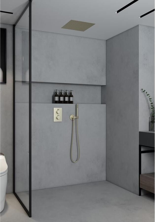 SaniClear Hoofddouche Cube | 30 cm | Vierkant | Gebosteld messing - Foto 3