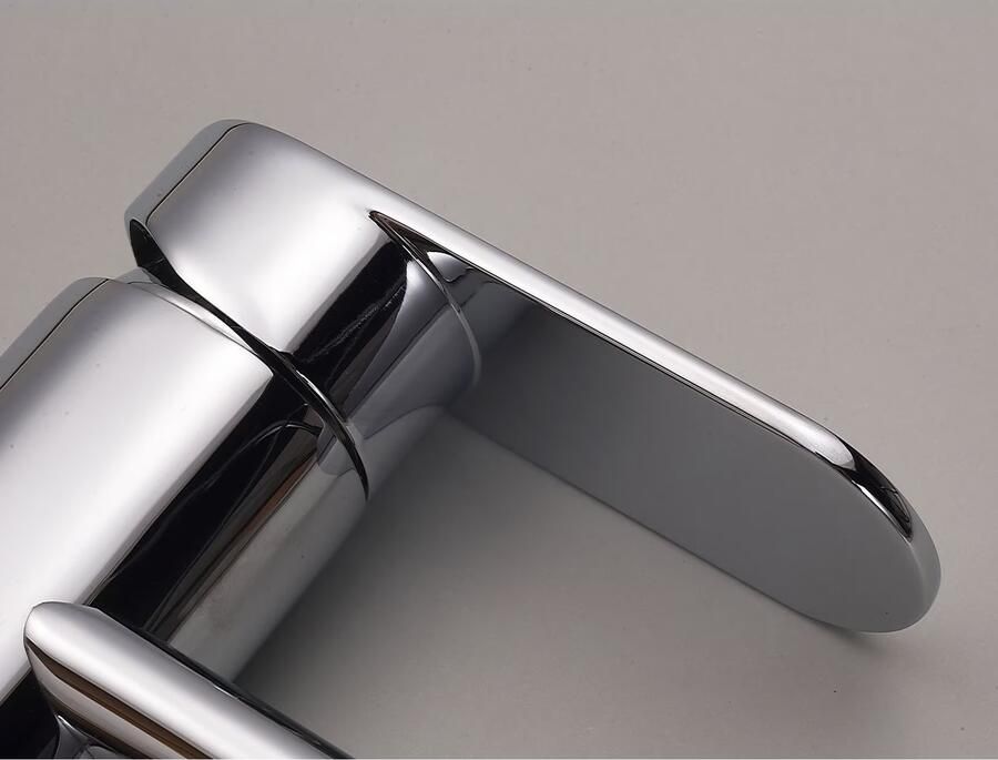 SaniClear Wastafelkraan Antali | Opbouw | Mengkraan | Standaard model | 1-hendel | Rond | chroom - Foto 3