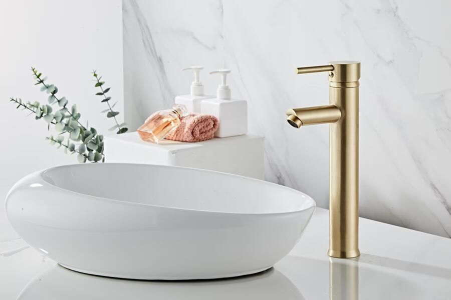 SaniClear Wastafelkraan Brass | Opbouw | Mengkraan | Hoog model | 1-hendel | Rond | Geborsteld messing