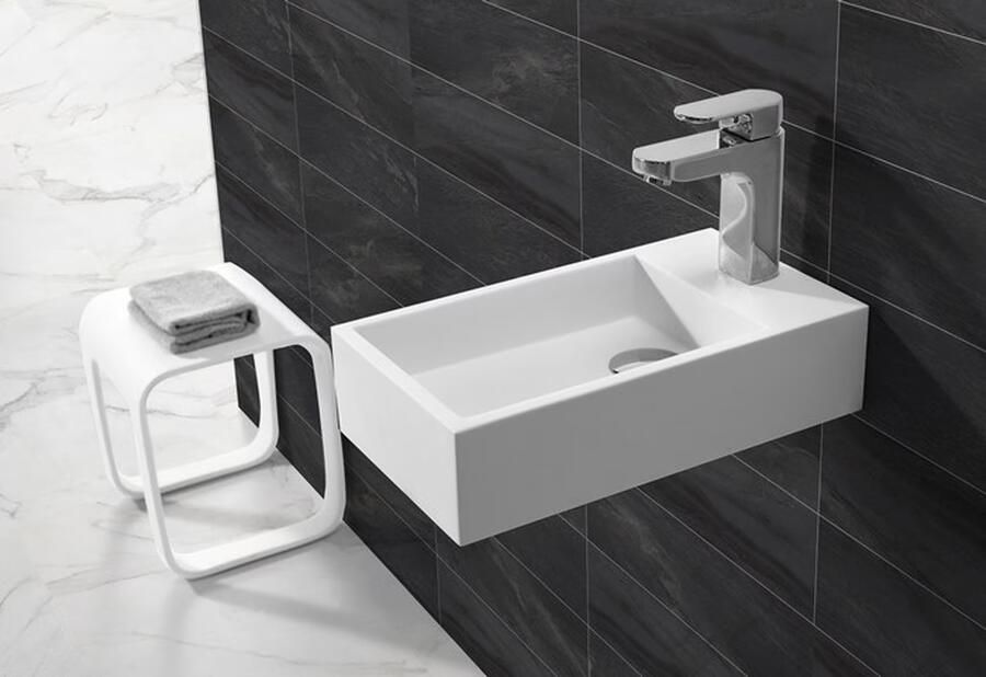 Wiesbaden Fontein Solid | 40x22x10 cm | Solid Surface | Rechts montage | 1 kraangat | Rechthoek | Wit mat