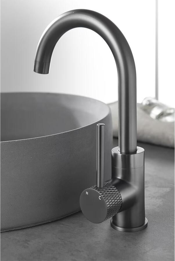 Wiesbaden Wastafelkraan Ribbd | Opbouw | Draaibare uitloop | Mengkraan | Hoog model | 1-hendel | Rond | Geborsteld staal PVD - Foto 2