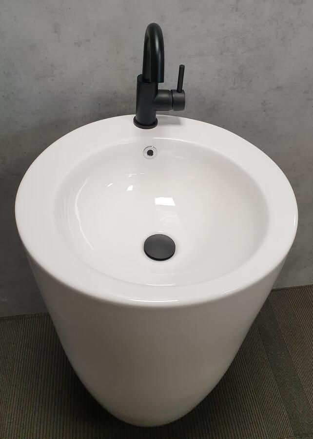 Xellanz Noa vrijstaande wastafel 55x85 cm keramiek rond wit glans - Foto 3