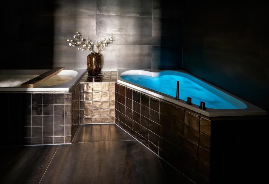 Xenz Ligbad Inbouw Cyprus Hoekbad 1-2 Persoons Duobad 145x145x50cm Acryl Wit Hoogglans met Poten - Foto 4