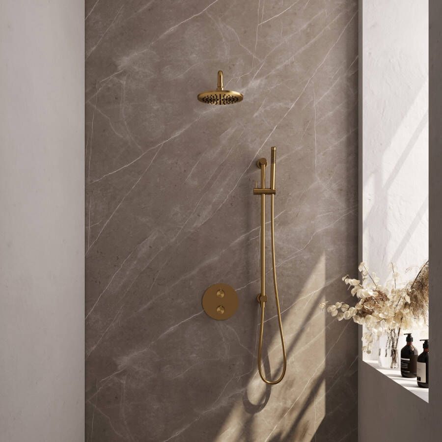 Brauer Gold Edition thermostatische inbouw regendouche met staafhanddouche gebogen muurarm glijstang en hoofddouche 20cm set 87 messing geborsteld PVD