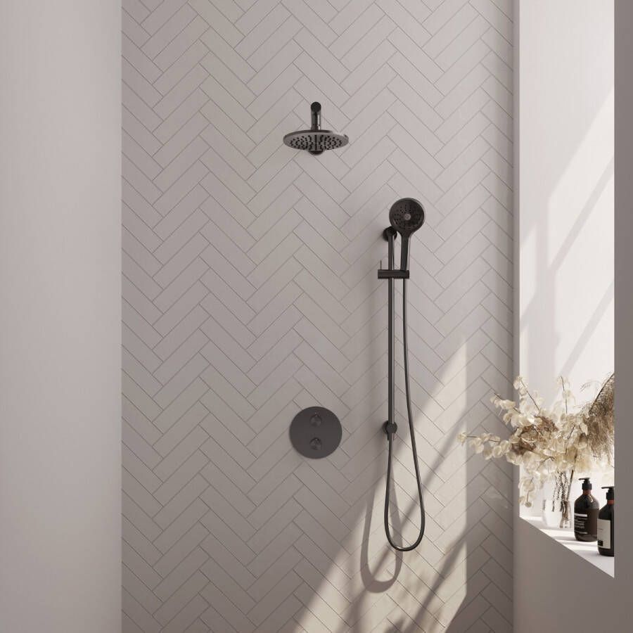 Brauer Gunmetal Carving thermostatische inbouw regendouche met 3 standen handdouche rechte muurarm glijstang en hoofddouche 20cm set 91 gunmetal geborsteld PVD