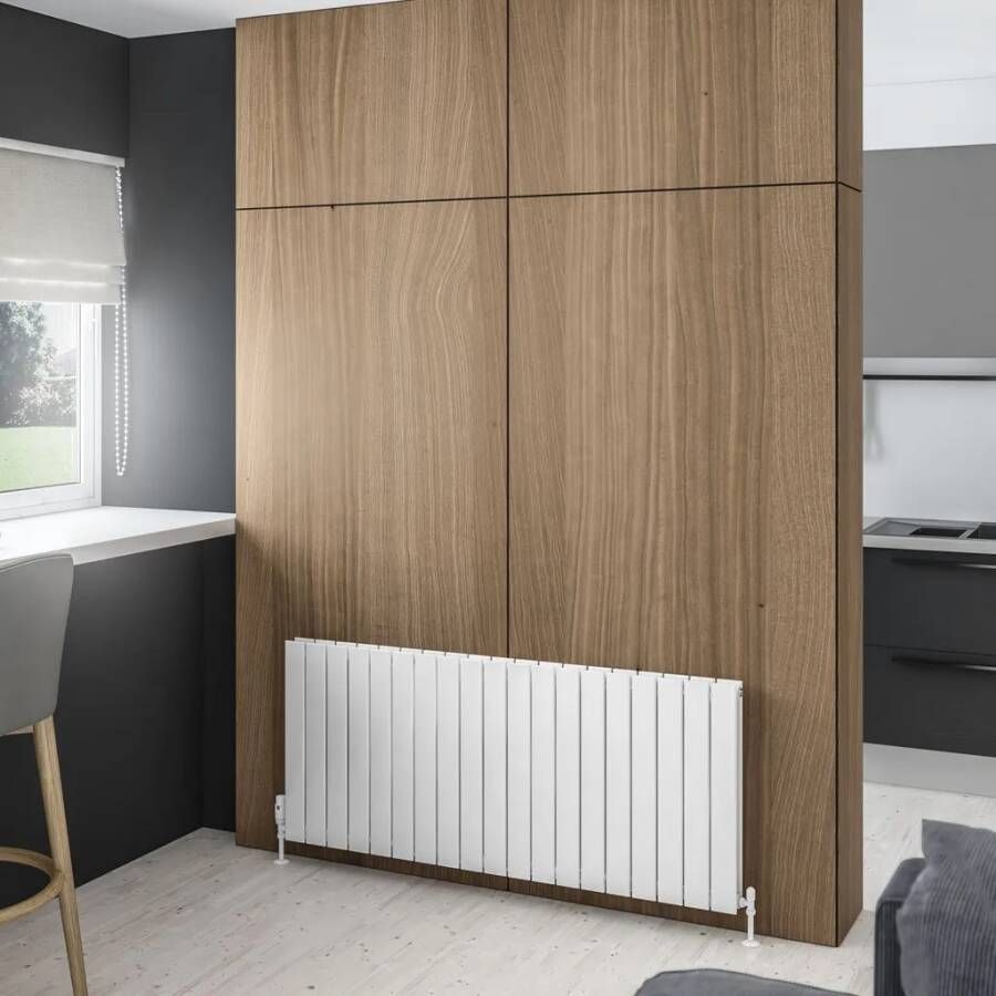 Eastbrook Addington type 20 radiator 140x60cm aluminium 2101W wit glans
