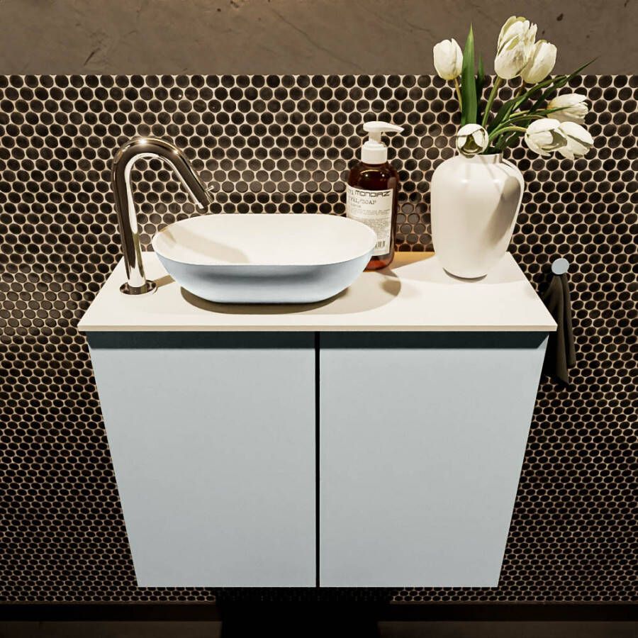 Mondiaz Fowy toiletmeubel 60x50x23cm clay mat 1 kraangat wasbak: links 2 deuren solid surface met blad MDF kleur wasbak: Bruin Wit FOWY59008clayclay