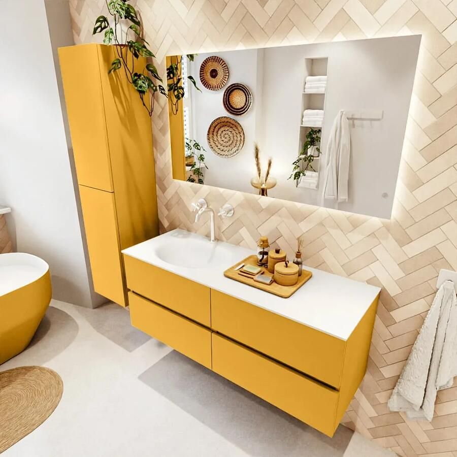 Mondiaz VICA 130cm badmeubel onderkast Ocher 4 lades. Wastafel MOON links 1 kraangat kleur Talc.