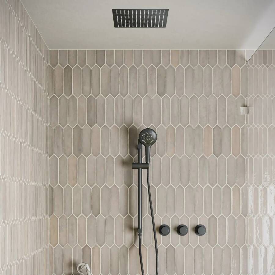 Saniclear Plus inbouw regendouche met inbouw douchekop 30x30cm glijstang en 2 standen handdouche zwart mat