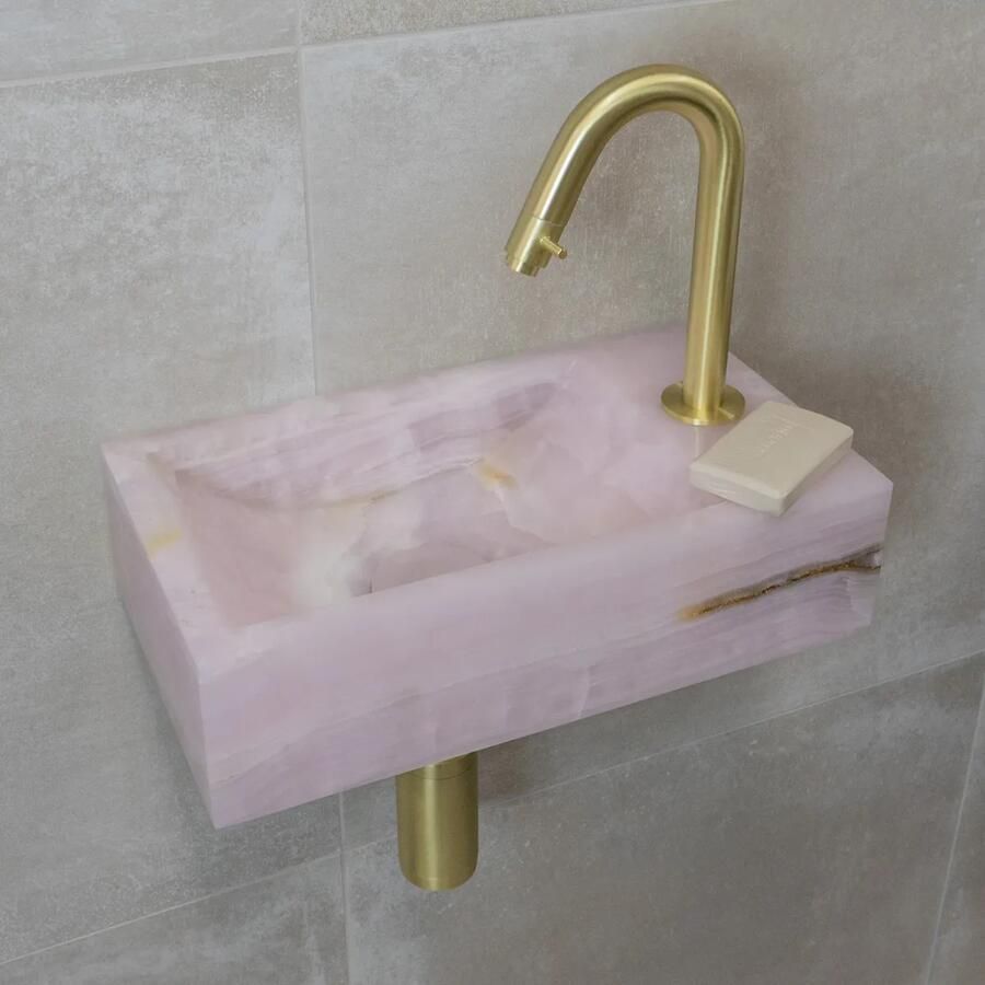 Saniclear Pink Onyx fonteinset met gebogen kraan in geborsteld messing