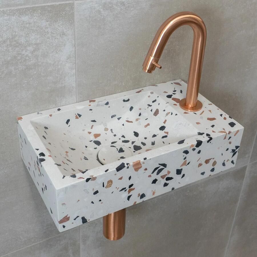 Saniclear Terrazzo fonteinset met gebogen kraan in geborsteld koper