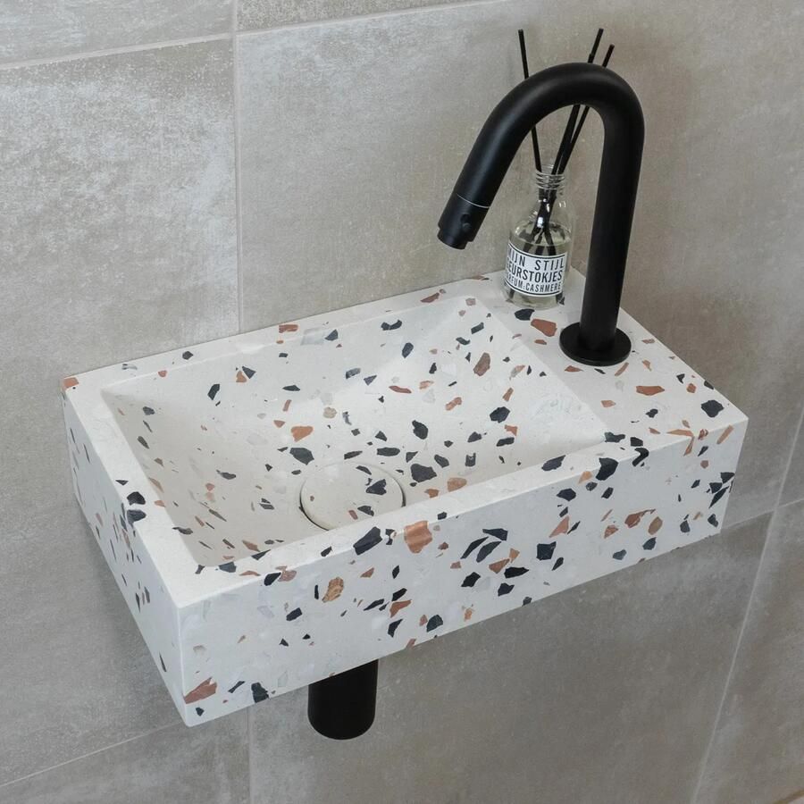 Saniclear Terrazzo fonteinset met gebogen kraan in mat zwart