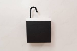 SaniGoods Minimo toiletmeubel 40cm mat zwart met mat witte fontein met kraangat