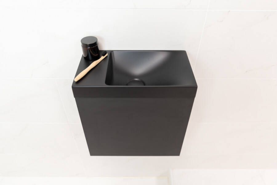 SaniGoods Minimo toiletmeubel 40cm mat zwart met mat zwarte fontein zonder kraangat