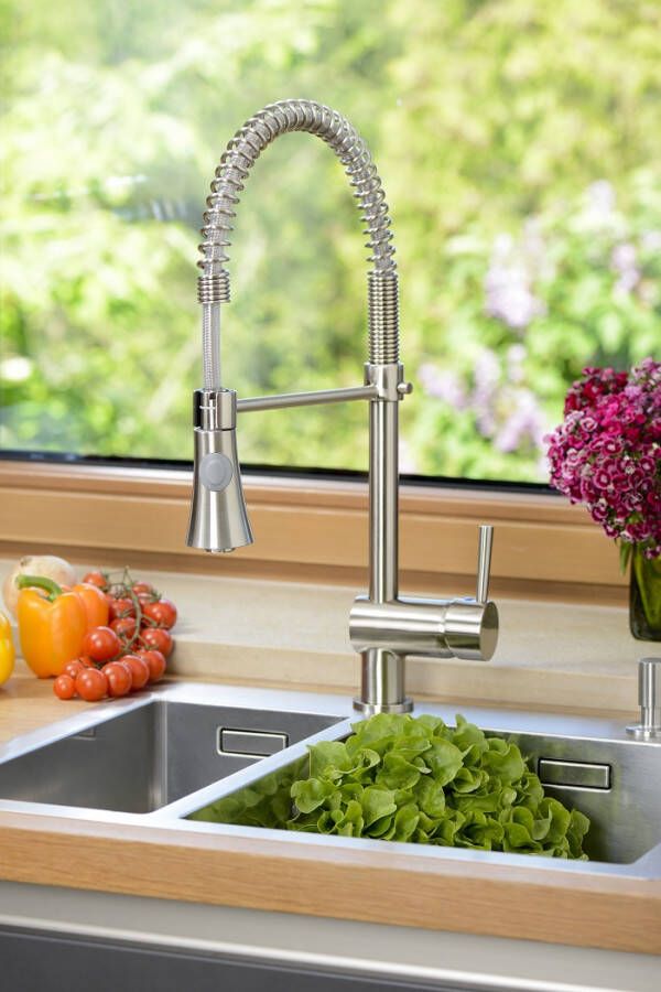 Schütte Keukenmengkraan Schutte Cornwall Hoge Draaibare Uitloop Met Spiraalveer RVS