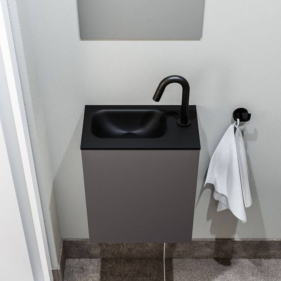 Zaro Polly toiletmeubel 40cm donkergrijs met zwarte wastafel met kraangat rechts