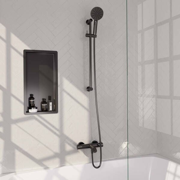 Brauer Gunmetal Carving Badkraan Opbouw glijstang 2 functies 2 carving knoppen handdouche rond 3 standen PVD geborsteld gunmetal 5-GM-085-2