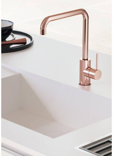 Hotbath Cobber Opbouw keukenmengkraan met draaibare L-uitloop Living Colours geborsteld messing CB041BB