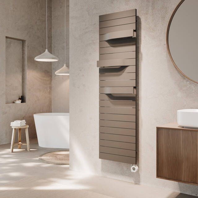 Instamat Freja Designradiator 1757x 500mm 4 aansluiting wandconsoles standaard wit FR175.50SM01