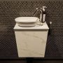 Mondiaz Fowy toiletmeubel 40x50x23cm Carrara mat 1 kraangat wasbak: links 1 deur solid surface met blad Melamine kleur wasbak: Wit Zwart FOWY59001Carraratalc - Thumbnail 1