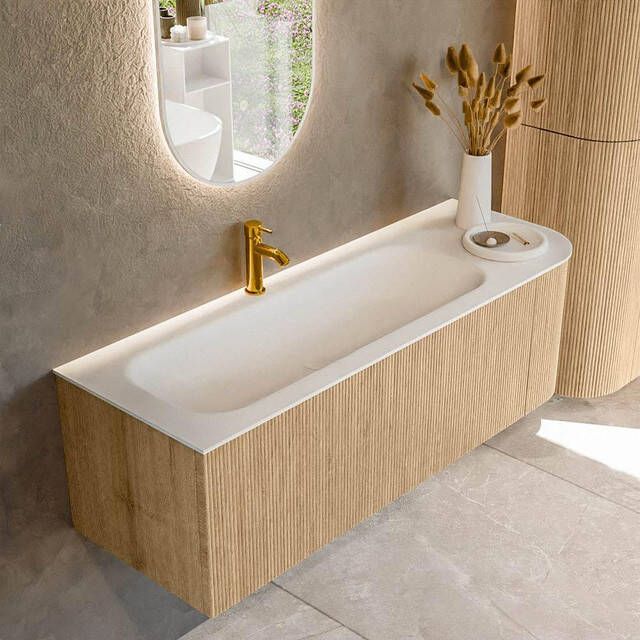 Mondiaz KURVE 135 cm Onderkast Greeploos 1 Lade Met Deuren Oak Wastafel Solid Surface Links Talc 1 Kraangat Zonder Spiegel (KRVBGM135R1L1D1KL-Oak Tal)