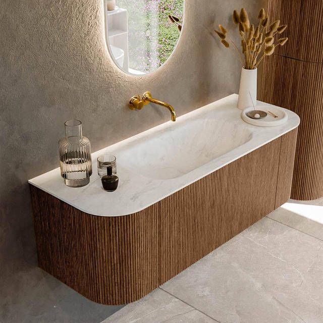 Mondiaz KURVE-DLUX 130cm badmeubel met module 25 Len R kleur Walnut met 1 lade en 2 deuren. Wastafel BIG SMALL midden zonder kraangat kleur Opalo. KRVBGS130L+R1L2D0KM-Wal Opa