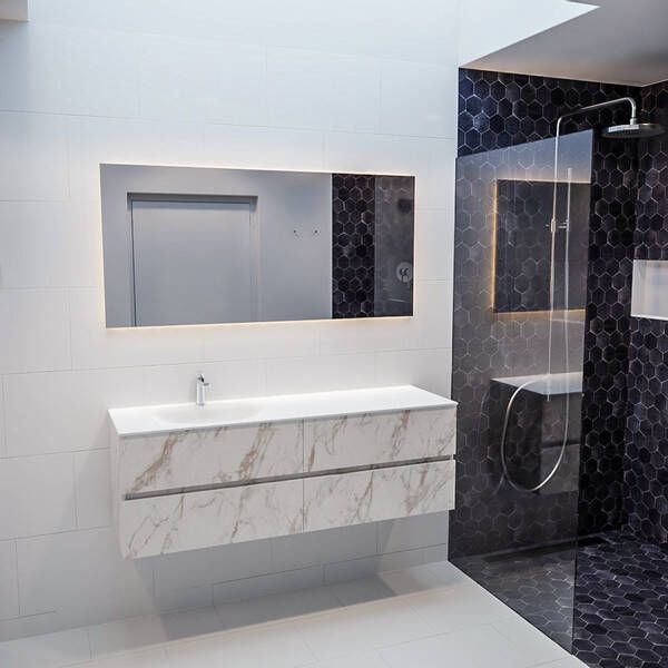 Mondiaz VICA Badkamermeubelset 150cm 4 lades wasbak Moon links 1 kraangat solid surface carrara marmer PC75341622