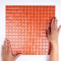 The Mosaic Factory Amsterdam mozaïektegel 2x2x0.4cm voor wand en vloer voor binnen en buiten vierkant Glas Red GM42 - Thumbnail 1