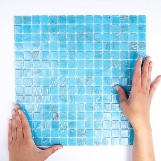 The Mosaic Factory Amsterdam mozaïektegel 32.2x32.2cm wand en vloertegel Vierkant Glas Light Blue glans GMG491