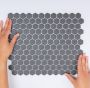 The Mosaic Factory London mozaïektegel 26x30cm wand en vloertegel Zeshoek Hexagon Porselein Dark Grey Mat LOH2015 - Thumbnail 1