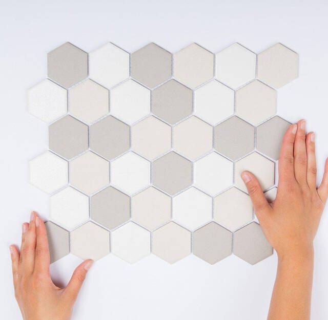 The Mosaic Factory London mozaïektegel 28.2x32.1cm wand en vloertegel Zeshoek Hexagon Porselein White mix Mat LOH10MIX2