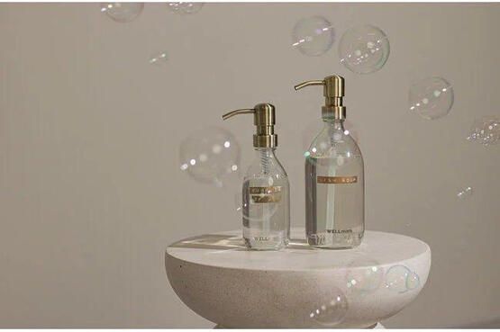 Wellmark Handzeep helder glas messing pomp 250ml 8720618459572
