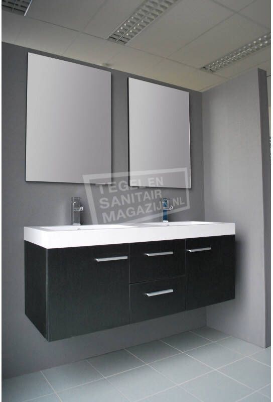 Sanilux California 131 cm Badmeubel Zwart Wenge met 2 lades 2 deuren Softclose 2 kraangaten met Spiegel