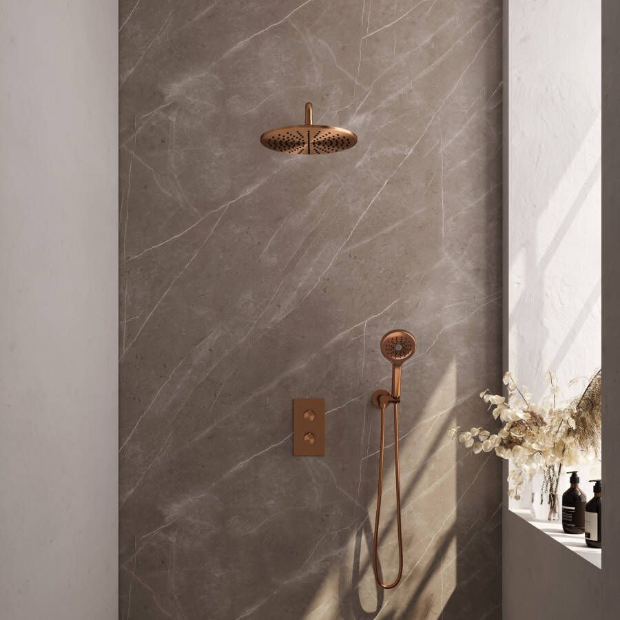 Brauer Copper Carving thermostatische inbouw regendoucheset met 2-weg omstel 40cm gebogen wandarm met 20cm ronde hoofddouche 3 standen ronde handdouche 150cm gladde doucheslang met aansluitbocht en handdouchehouder Koper geborsteld PVD 5-GK-129 - Foto 2