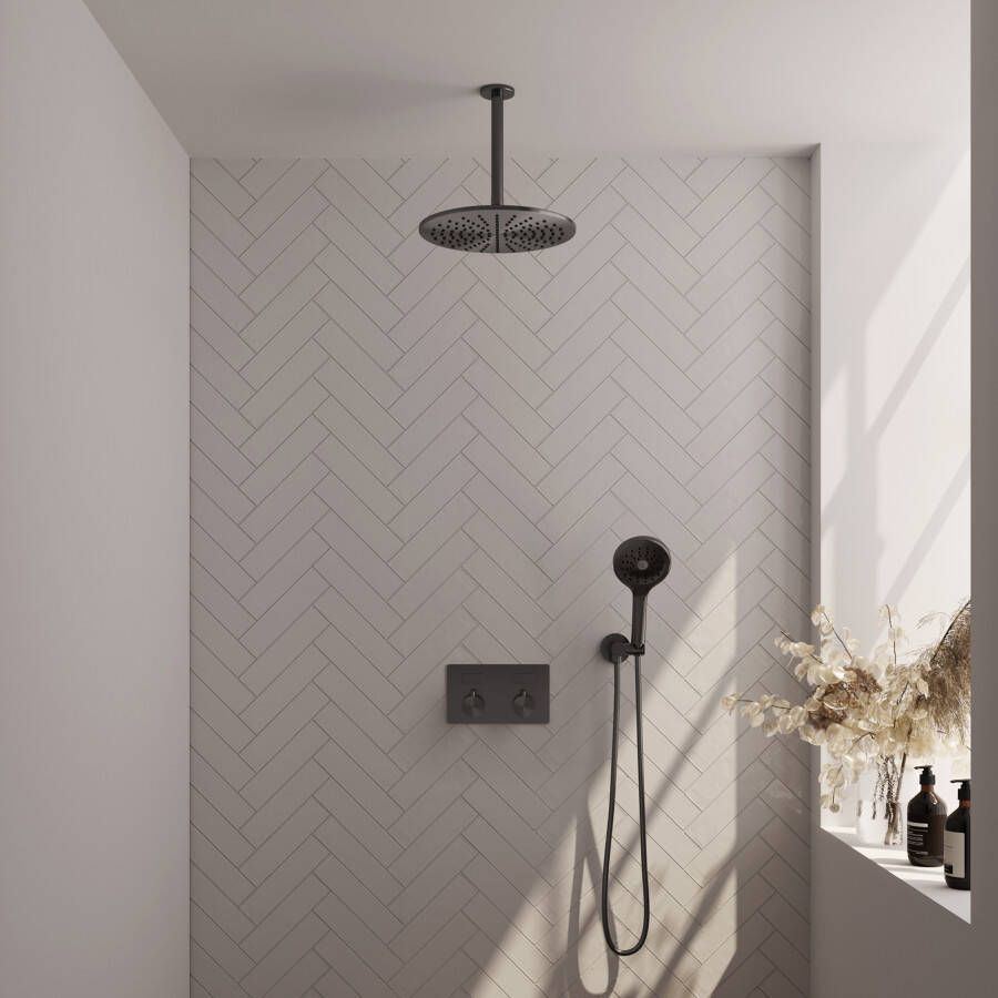 Brauer Gunmetal Carving thermostatische inbouw regendouche met drukknoppen SET 60 met 30 cm douchekop en plafondarm en 3-standen handdouche en doucheslang en wandaansluitbocht gunmetal geborsteld PVD
