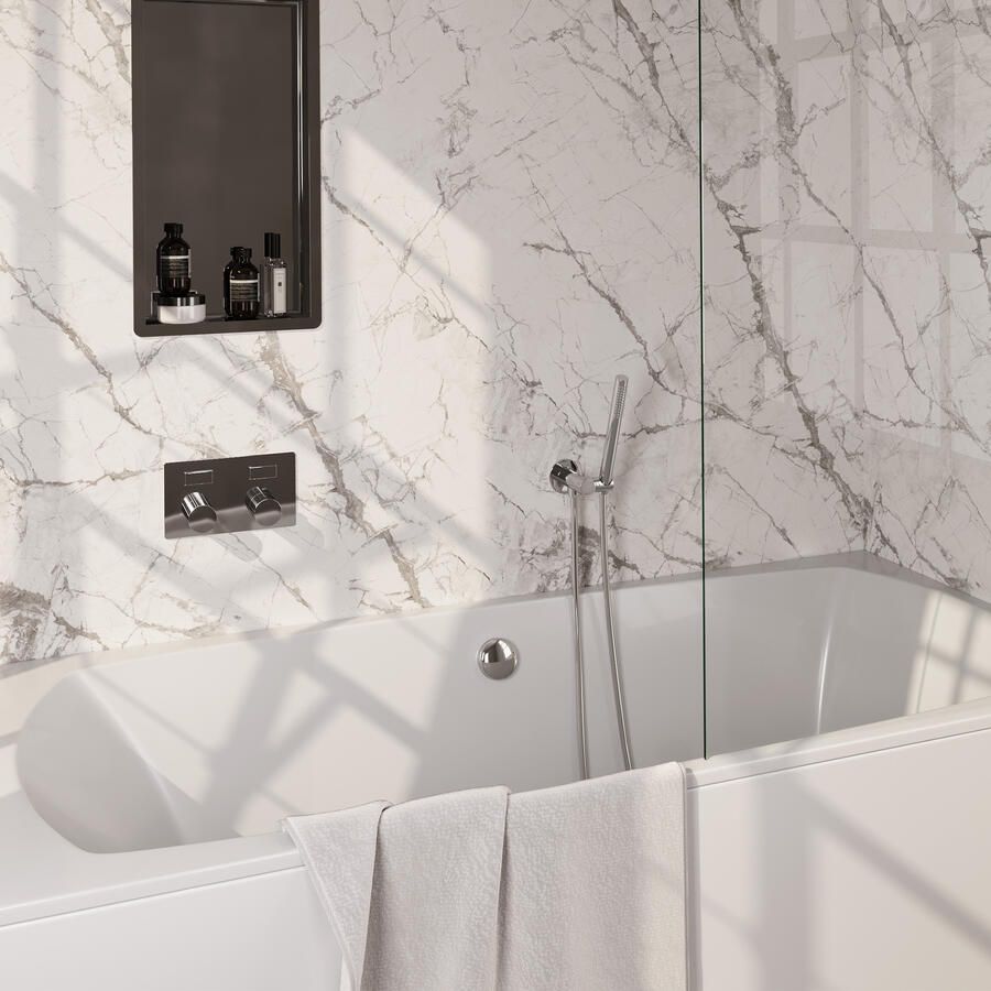 Brauer Stripe thermostatische inbouw badkraan met drukknoppen SET 03 met badvulcombinatie en staaf handdouche en doucheslang en wandaansluitbocht chroom