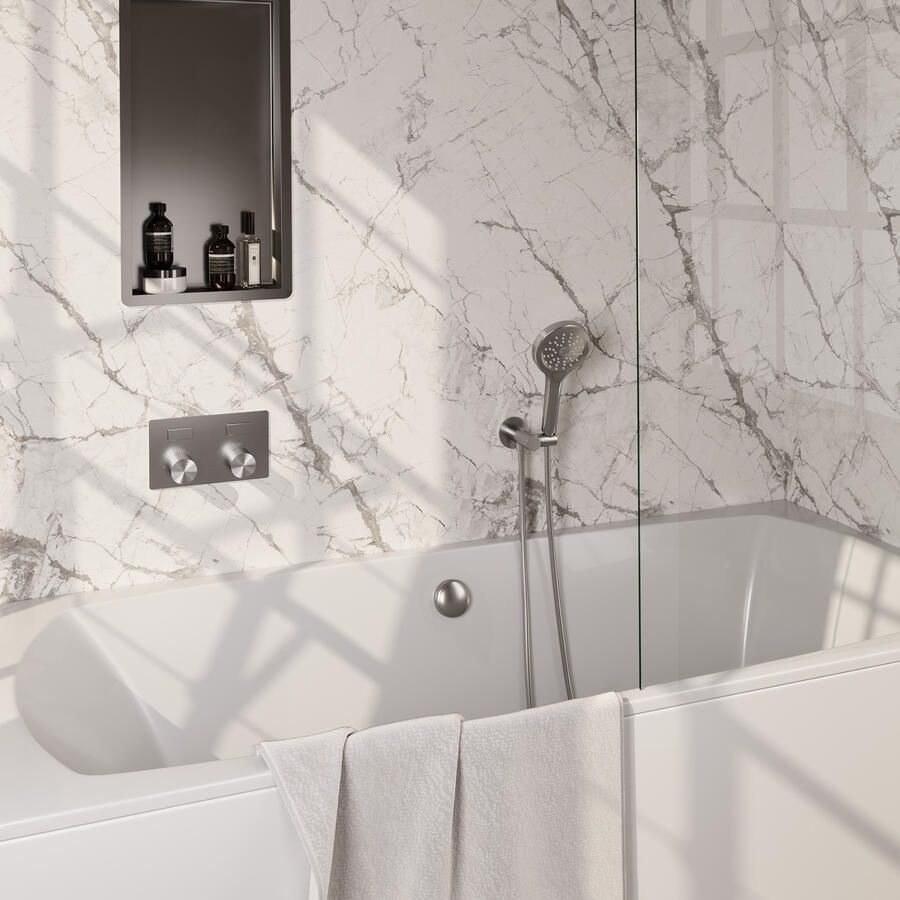 Brauer Stripe thermostatische inbouw badkraan met drukknoppen SET 04 met badvulcombinatie en 3-standen handdouche en doucheslang en wandaansluitbocht RVS-kleurig geborsteld PVD