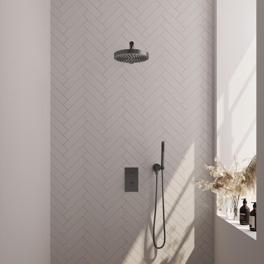 Brauer Stripe thermostatische inbouw regendouche 3-weg rechthoekig SET 13 met 25 cm douchekop en rechte muurarm en staaf handdouche en doucheslang en wandaansluitbocht gunmetal geborsteld PVD