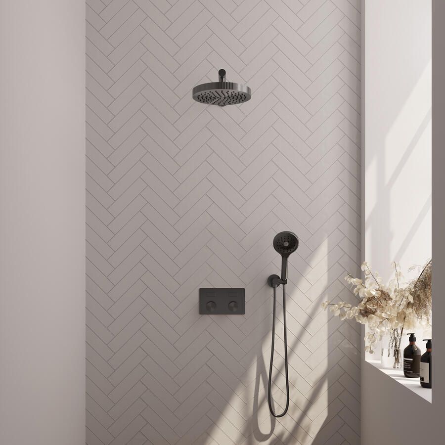 Brauer Stripe thermostatische inbouw regendouche met drukknoppen SET 28 met 25 cm douchekop en rechte muurarm en 3-standen handdouche en doucheslang en wandaansluitbocht gunmetal geborsteld PVD