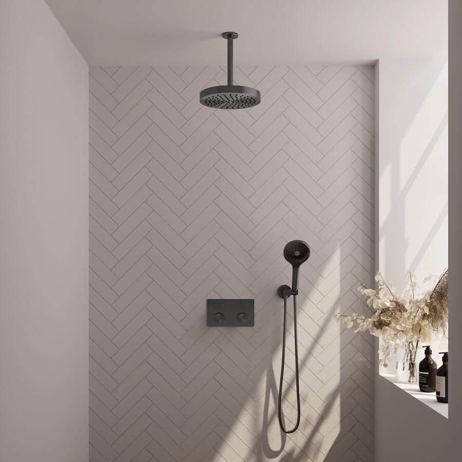 Brauer Stripe thermostatische inbouw regendouche met drukknoppen SET 30 met 25 cm douchekop en plafondarm en 3-standen handdouche en doucheslang en wandaansluitbocht gunmetal geborsteld PVD