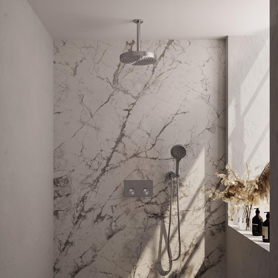 Brauer Stripe thermostatische inbouw regendouche met drukknoppen SET 30 met 25 cm douchekop en plafondarm en 3-standen handdouche en doucheslang en wandaansluitbocht RVS-kleurig geborsteld PVD